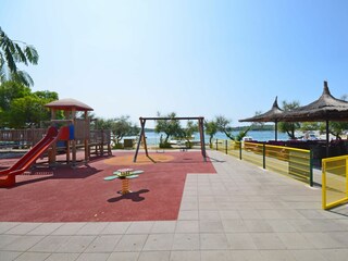Apartment Srima Features 4