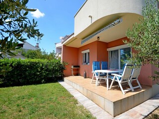Apartment Srima Außenaufnahme 8