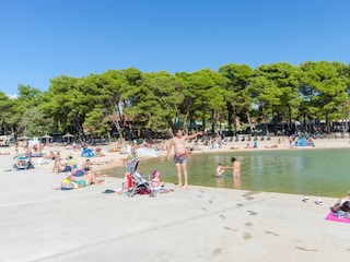 Apartment Srima Environment 25