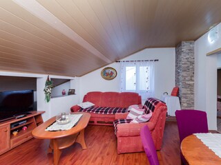 Apartment Lopar Features 23