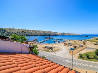 Apartment Lopar Features 41