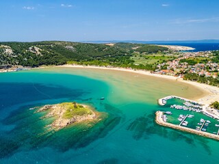 Apartment Lopar Features 53