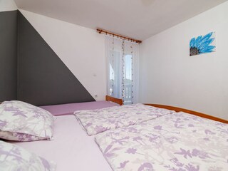 Apartment Lopar Features 10