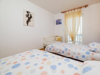 Apartment Lopar Features 46