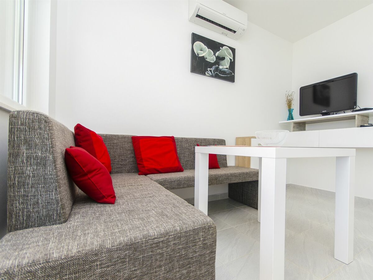 Apartment Rogoznica Features 1