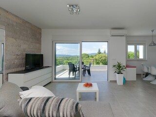 Apartment Linardići Features 32