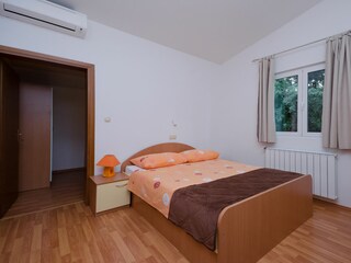 Apartment Lopar Features 5