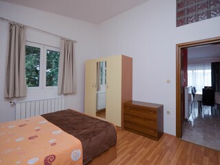 Apartment Lopar Features 16