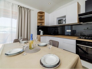 Apartment Lopar Features 33