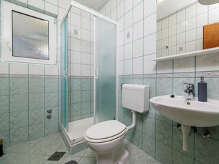 Apartment Lopar Features 14