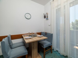 Apartment Lopar Features 30