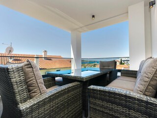 Apartment Srima Features 4