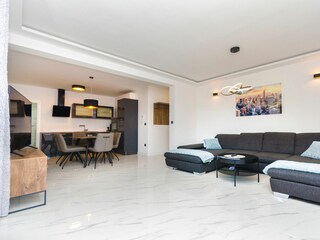Apartment Srima Features 8