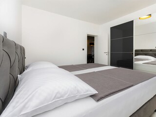 Apartment Srima Features 26