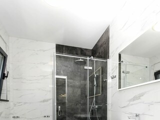 Apartment Srima Features 2