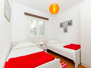 Ferienhaus Razanj Ausstattung 24