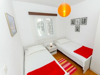 Ferienhaus Razanj Ausstattung 32