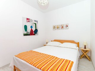 Ferienhaus Razanj Ausstattung 35