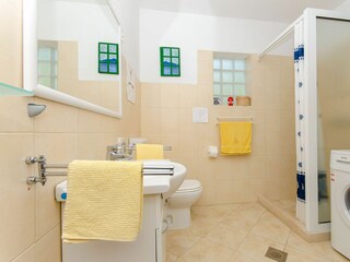 Ferienhaus Razanj Ausstattung 57