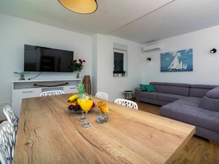 Ferienhaus Razanj Ausstattung 25