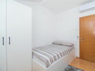 Holiday house Ružić Features 13