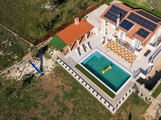 Holiday house Ružić Features 19