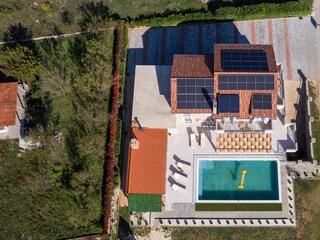 Holiday house Ružić Features 54