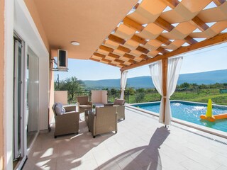 Holiday house Ružić Features 21