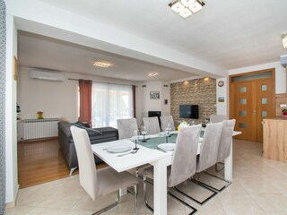 Holiday house Ružić Features 44