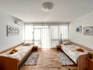 Apartment Puljane Features 3