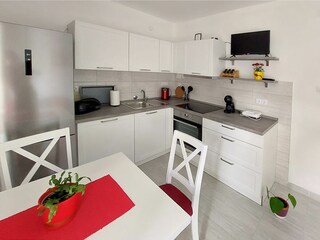 Apartment Puljane Features 6
