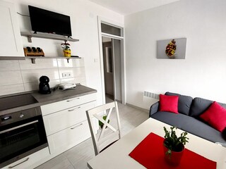 Apartment Puljane Features 6