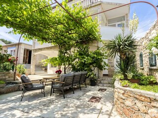 Apartment Tisno Ausstattung 15