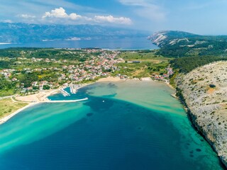 Apartment Lopar Features 10