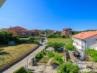 Apartment Lopar Features 6