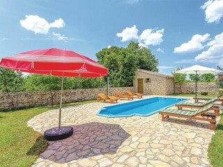 Ferienhaus Puljane Ausstattung 28