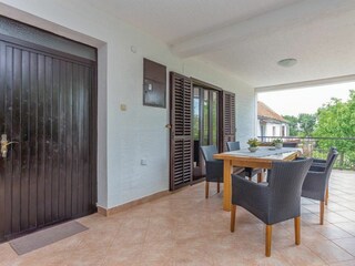 Holiday house Puljane Features 4