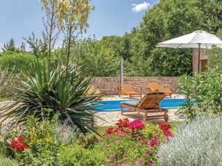 Holiday house Puljane Features 8