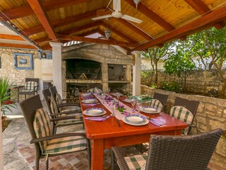 Holiday house Donje Selo Features 32