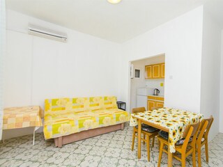 Ferienhaus Zivogosce Ausstattung 11