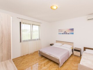Apartment Povljana Features 12