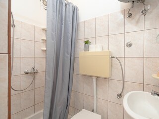 Apartment Povljana Ausstattung 4