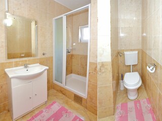 Apartment Bibinje Features 8