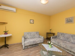 Apartment Povljana Features 10