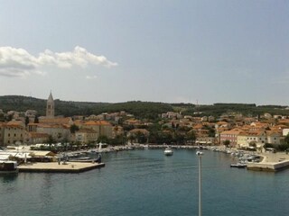 Ferienhaus Supetar Umgebung 25