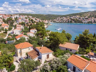 Holiday house Okrug Donji Features 35
