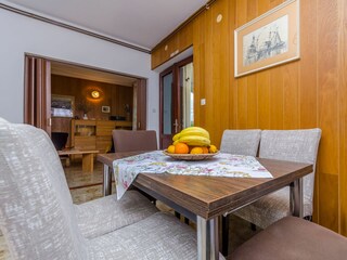 Holiday house Okrug Donji Features 38