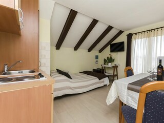 Apartment Srima Features 12