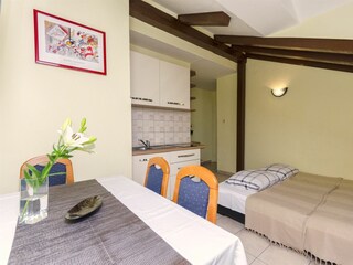 Apartment Srima Features 9