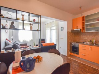 Apartment Turanj Features 8
